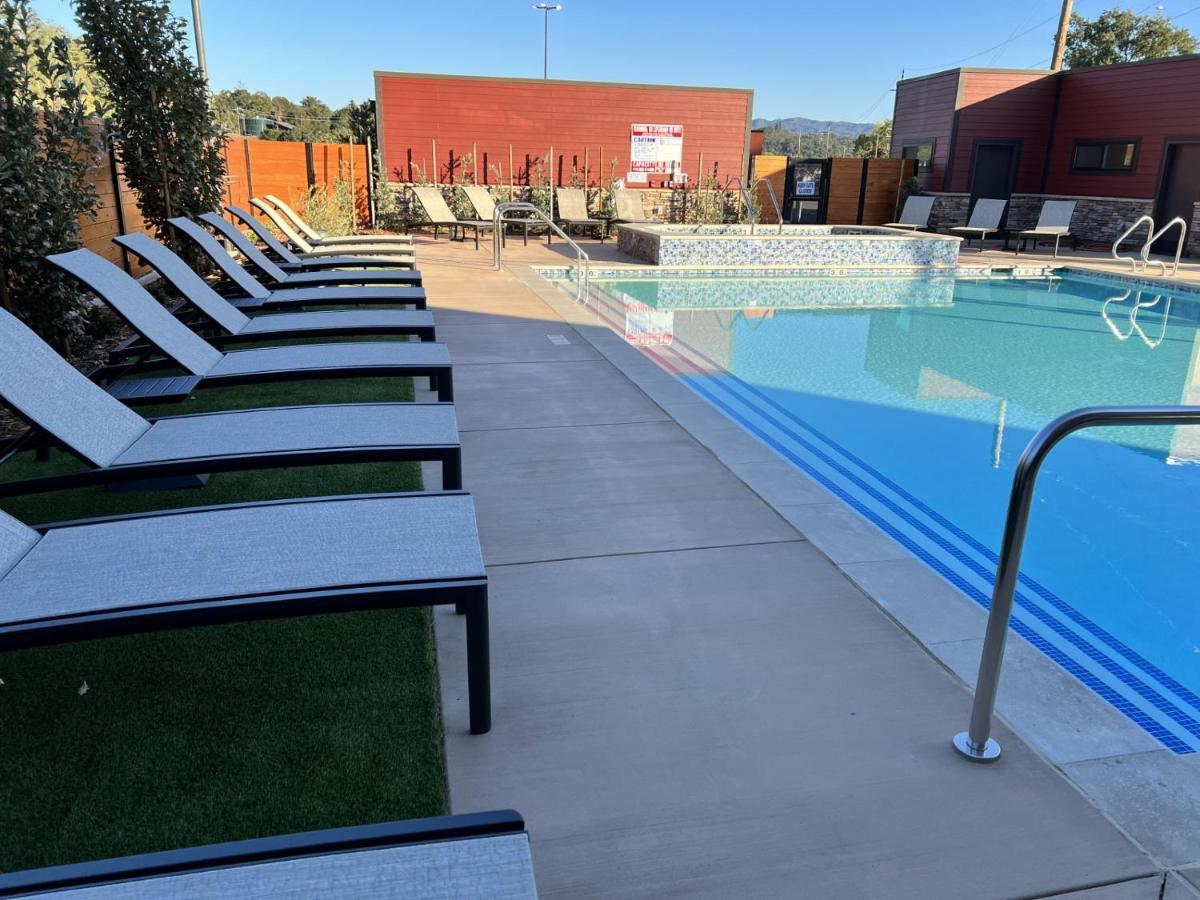 Hotel Wyndham Garden - Ukiah